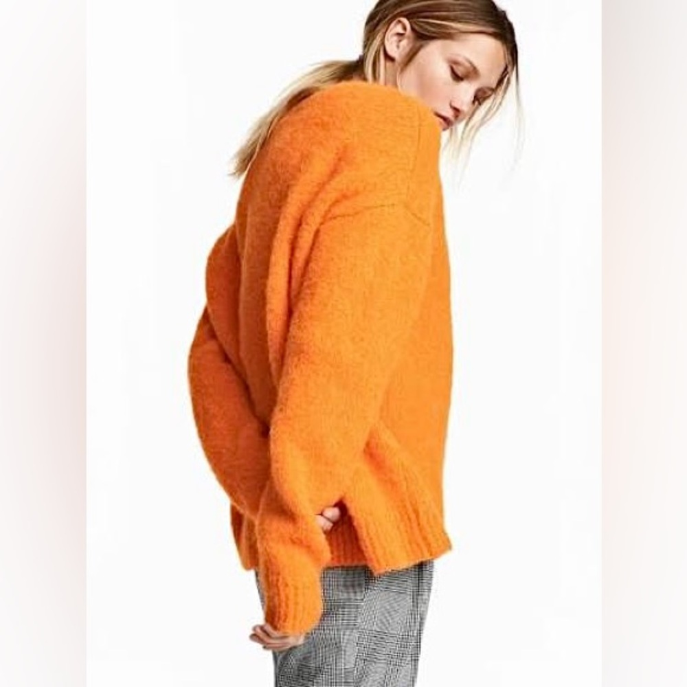 H&M Orange 🍊 Mohair Sweater Premium
